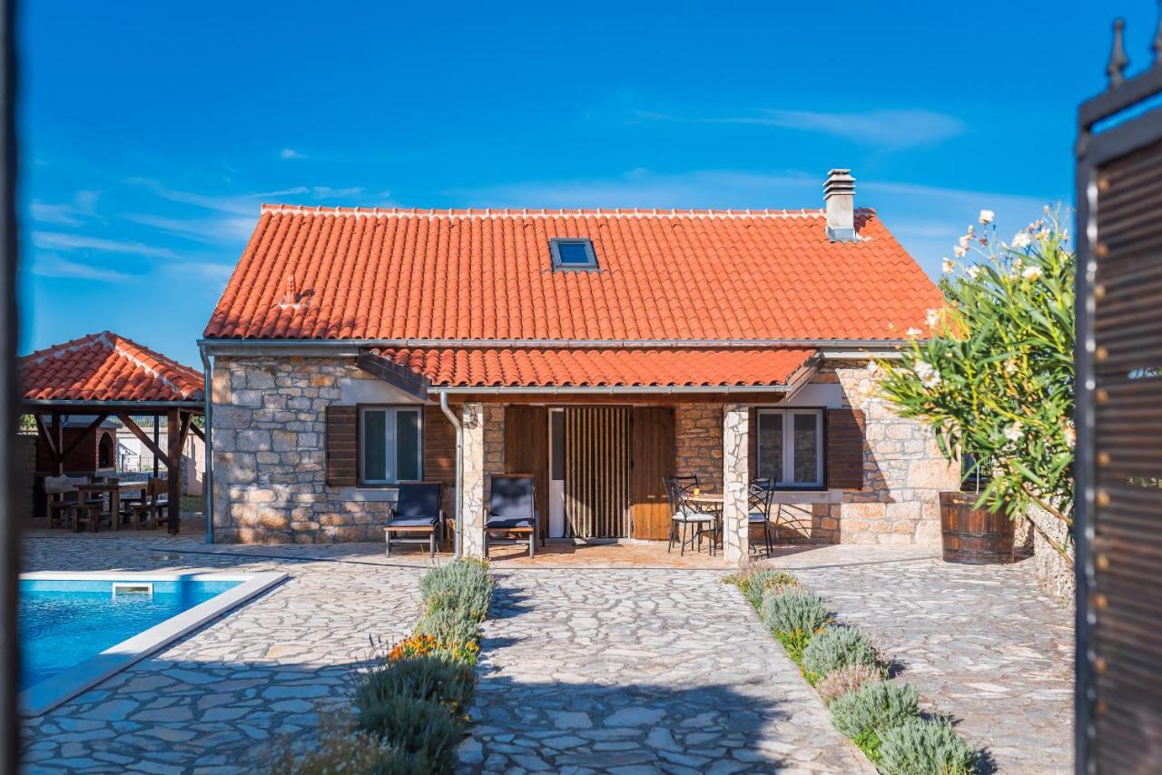 Rural House Gluic Villa Bogatić Eksteriør billede
